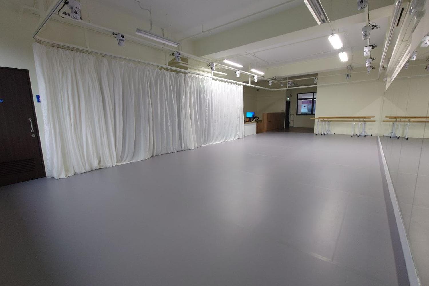 Zhiyun Chinese Dance Academy