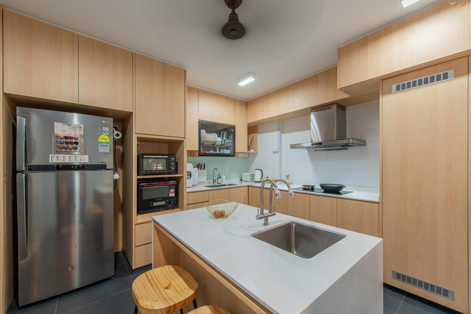 Spacious 5Rm HDB Scandi Minimalist Theme Open Conc