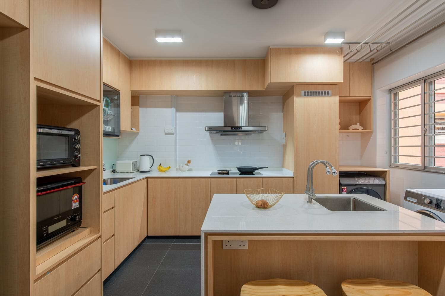 Spacious 5Rm HDB Scandi Minimalist Theme Open Conc