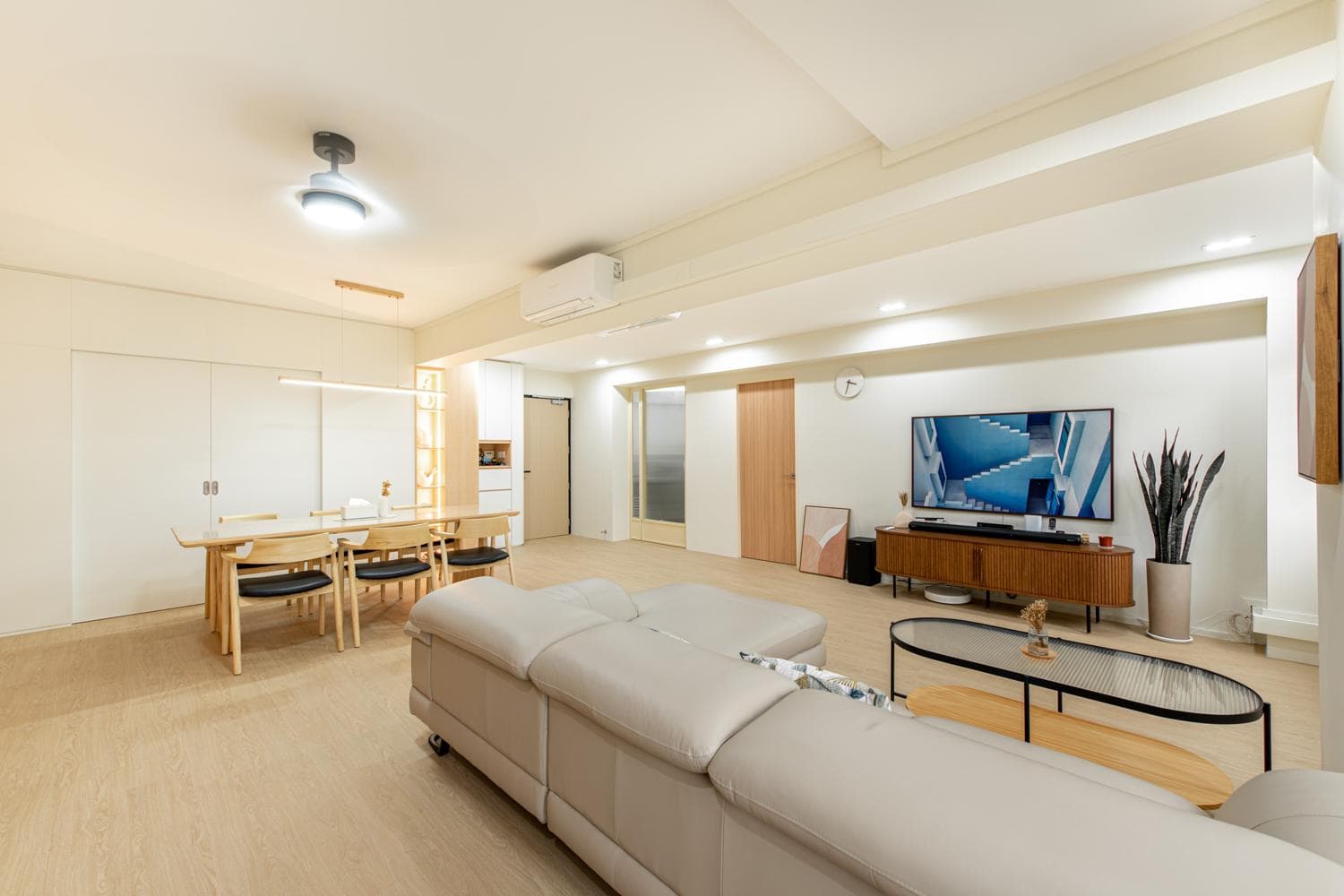 Spacious 5Rm HDB Scandi Minimalist Theme Open Conc