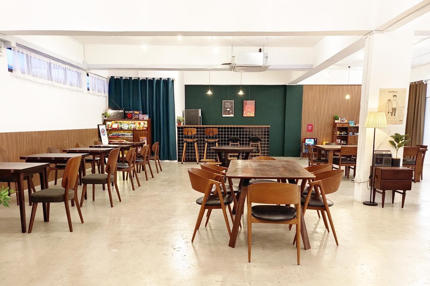 City Space w/ Vintage Vibe @ CityHall, Bugis