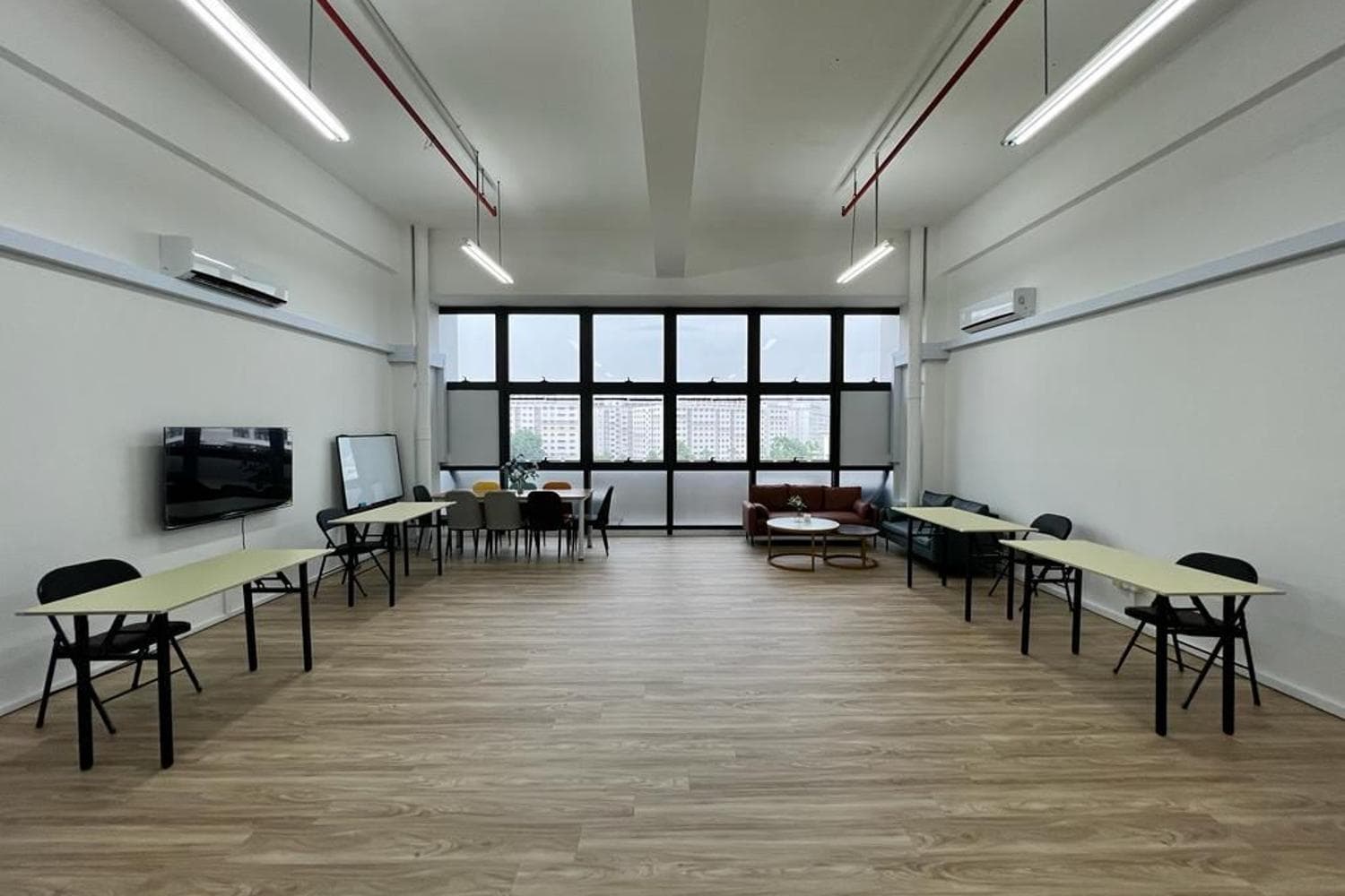 Team Retreat/Office Space up to 15 pax @Woodlands