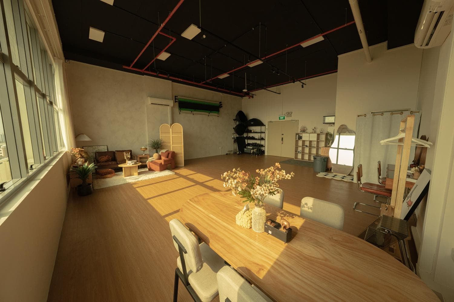 Cloud Studio by The Studio Clan