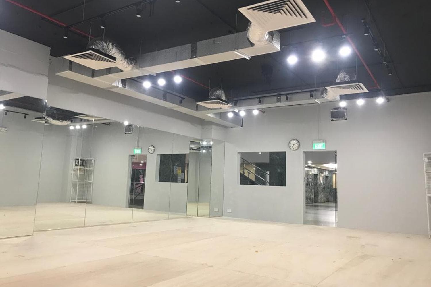 Sprung floor dance studio at orchard tower