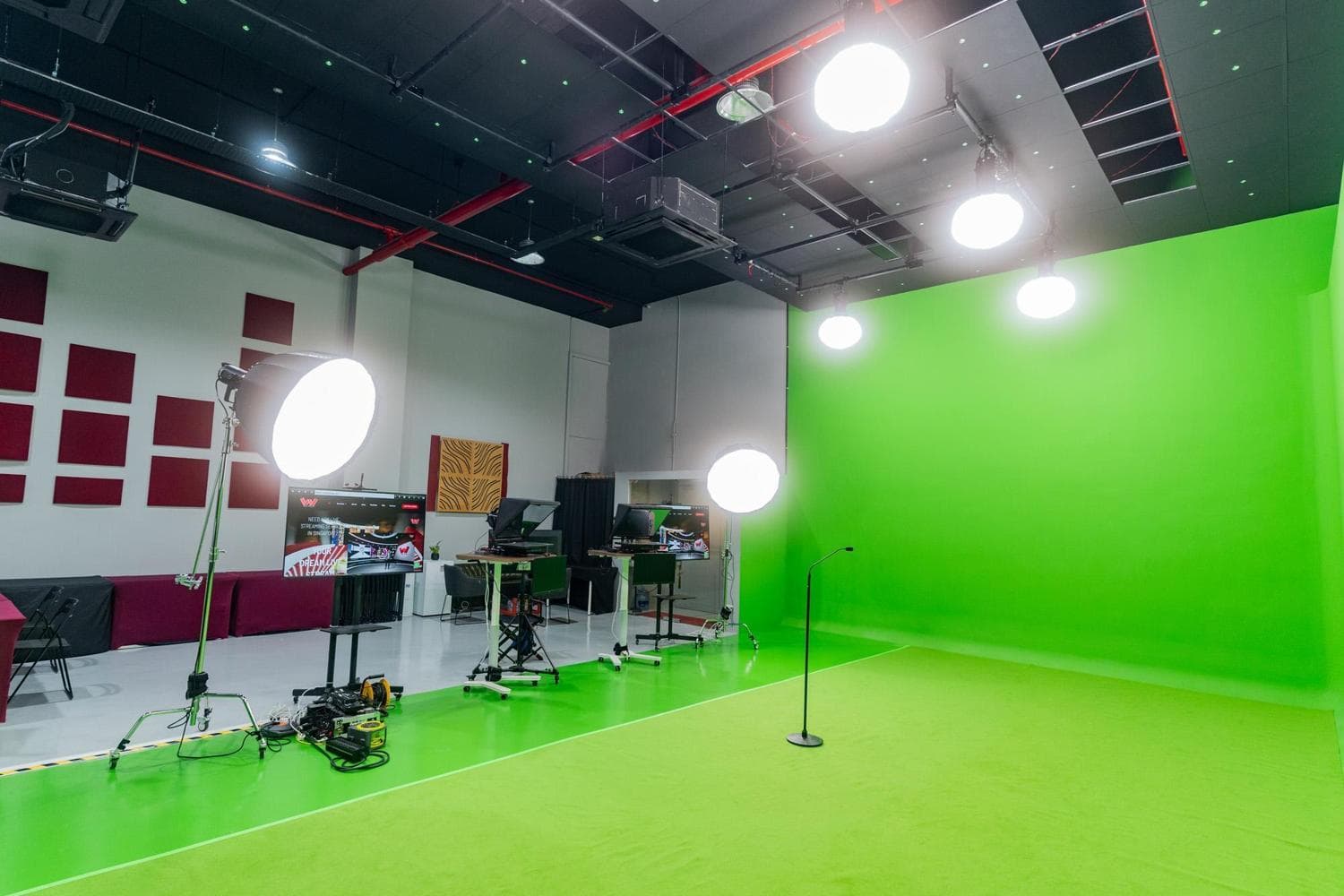 8x12M Green Screen Virtual Production Studio