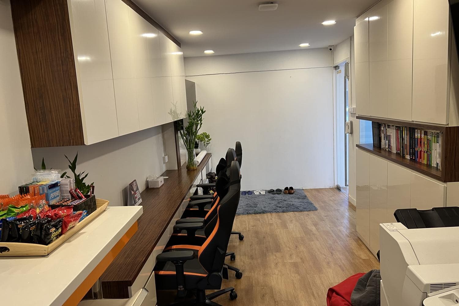 Classroom for up to 12 pax @Kovan