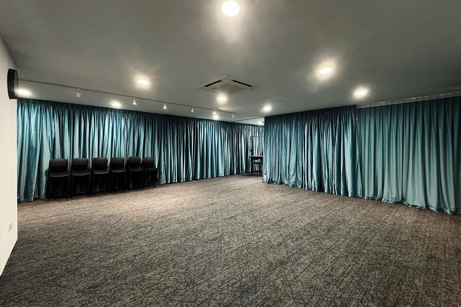 BAS STUDIO