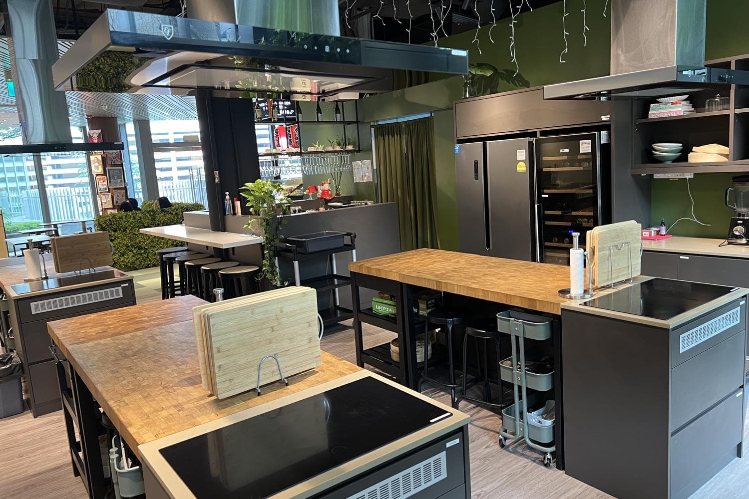 Kitchen Studio - Small