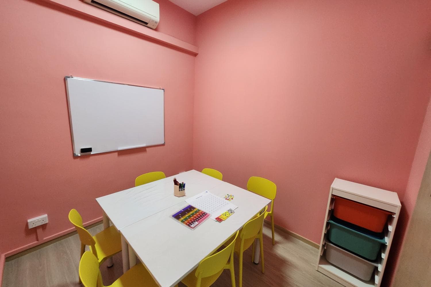 8 pax Redhill Classroom/ Meeting room