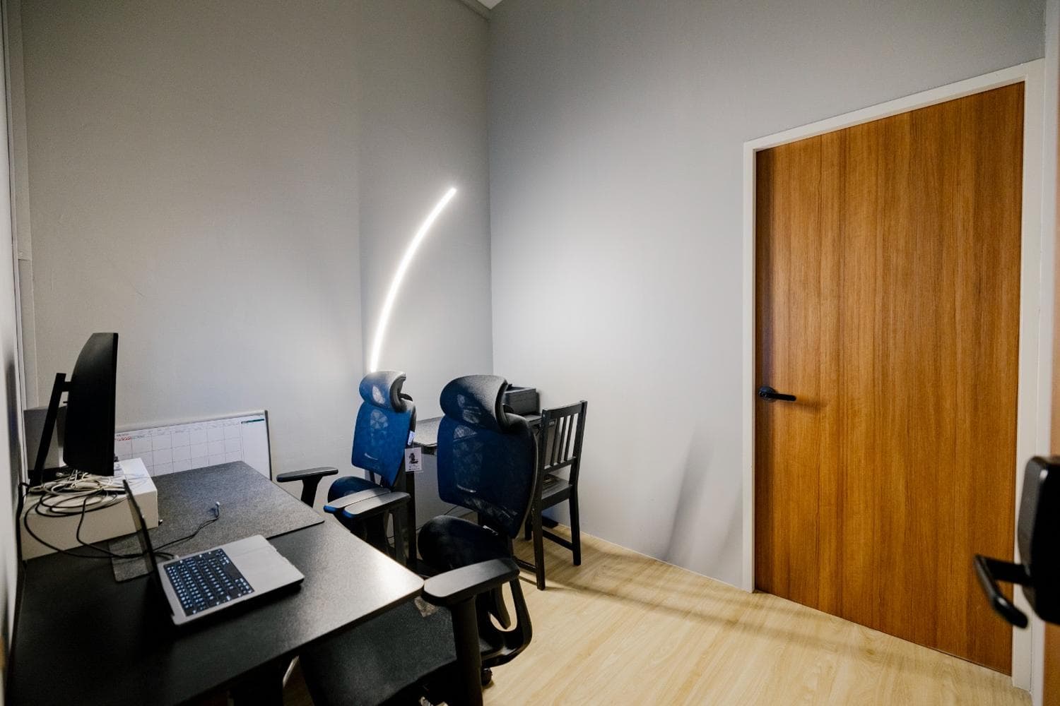 Office/Meeting Co-working space @Midview City