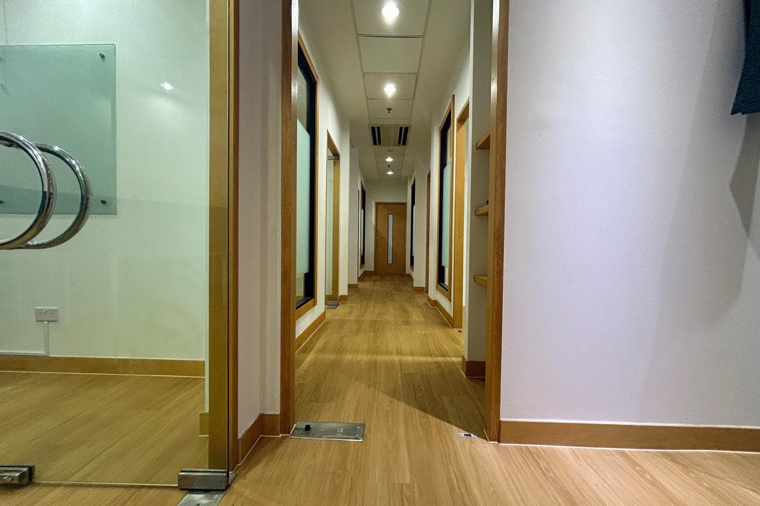 Daily/Monthly Office @Ubi/Macpherson MRT (Room 3)