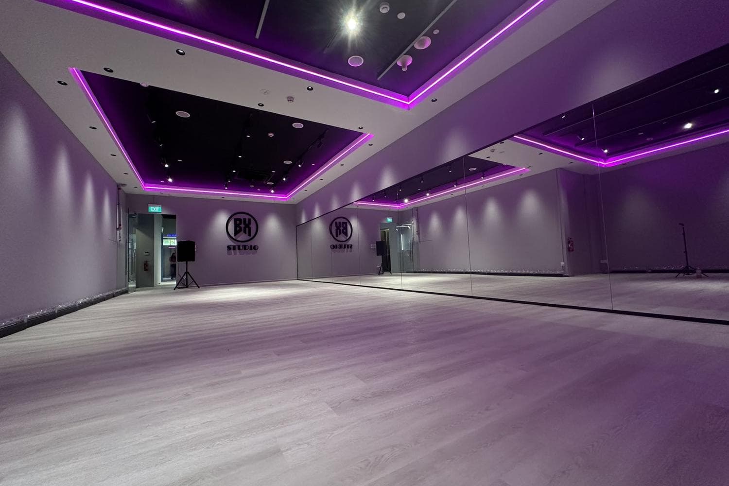 STUDIO BX