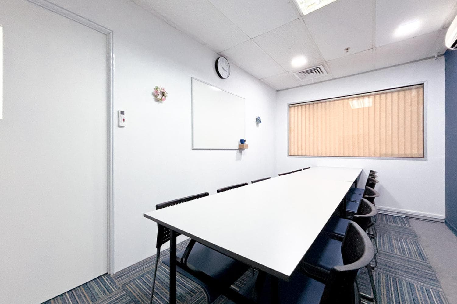 RoomKiosk Tanjong Pagar No.2 - Meeting Room