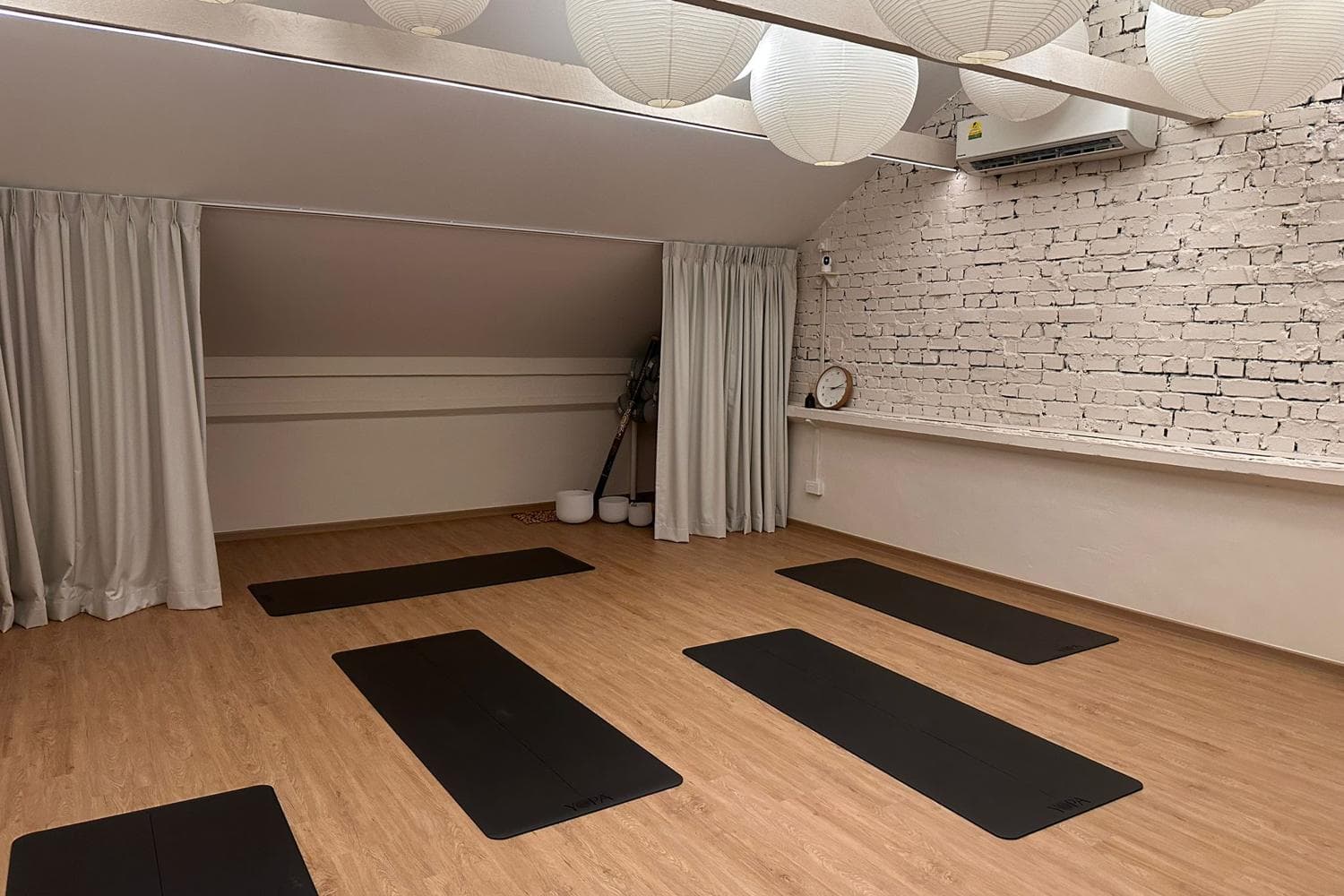 Cosy Space for Yoga/Workshops