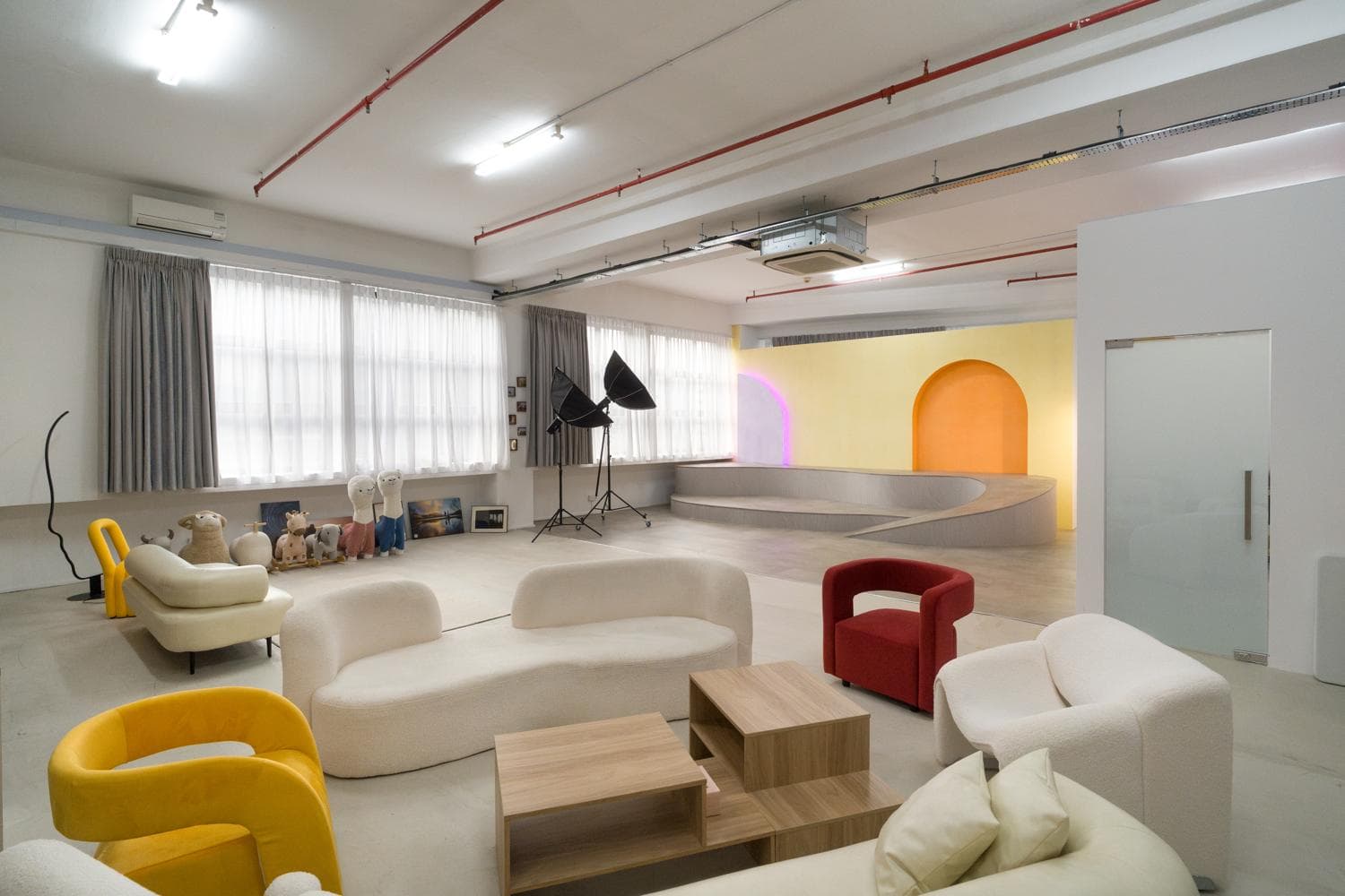 Molly Rolly Studio @ Tai Seng