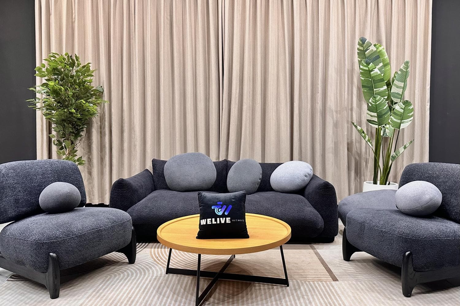Modern & Cozy Podcast & Content Space for rental