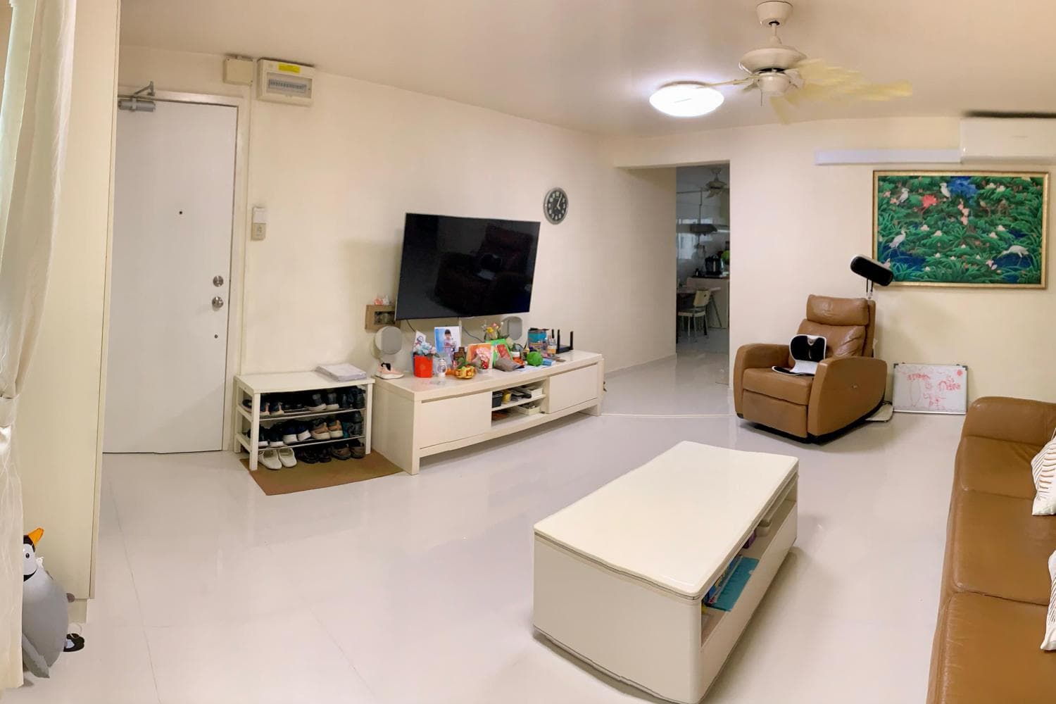 Modern Apartment Space @ Heart of Tampines Central
