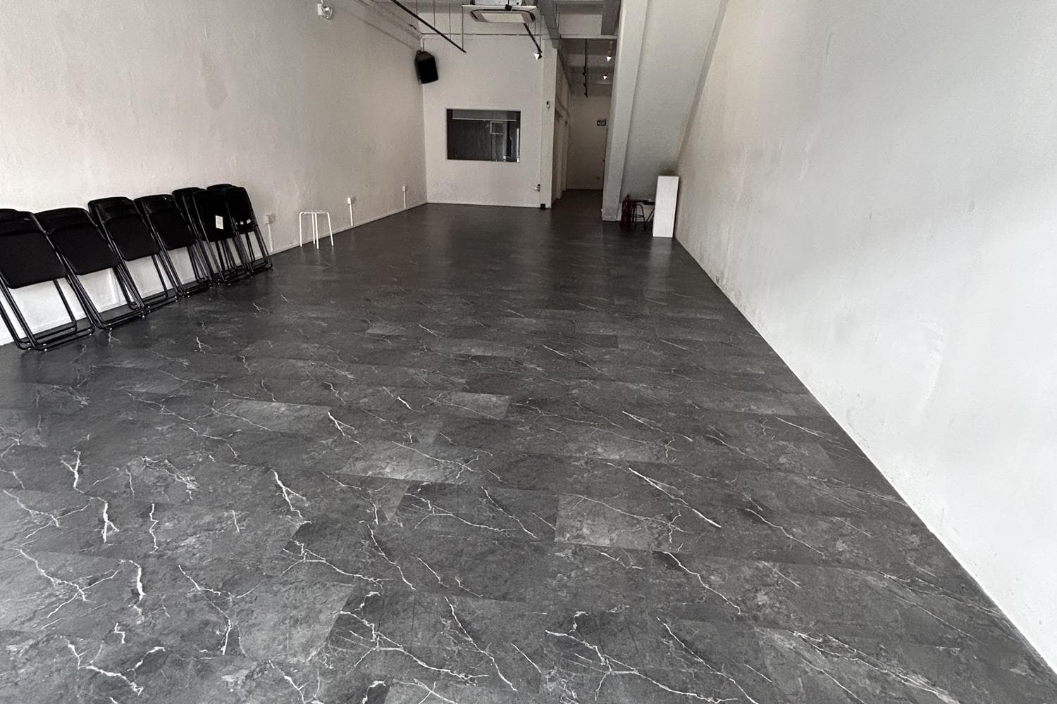 Ground floor versatile gallery space at Tyrwhitt Road