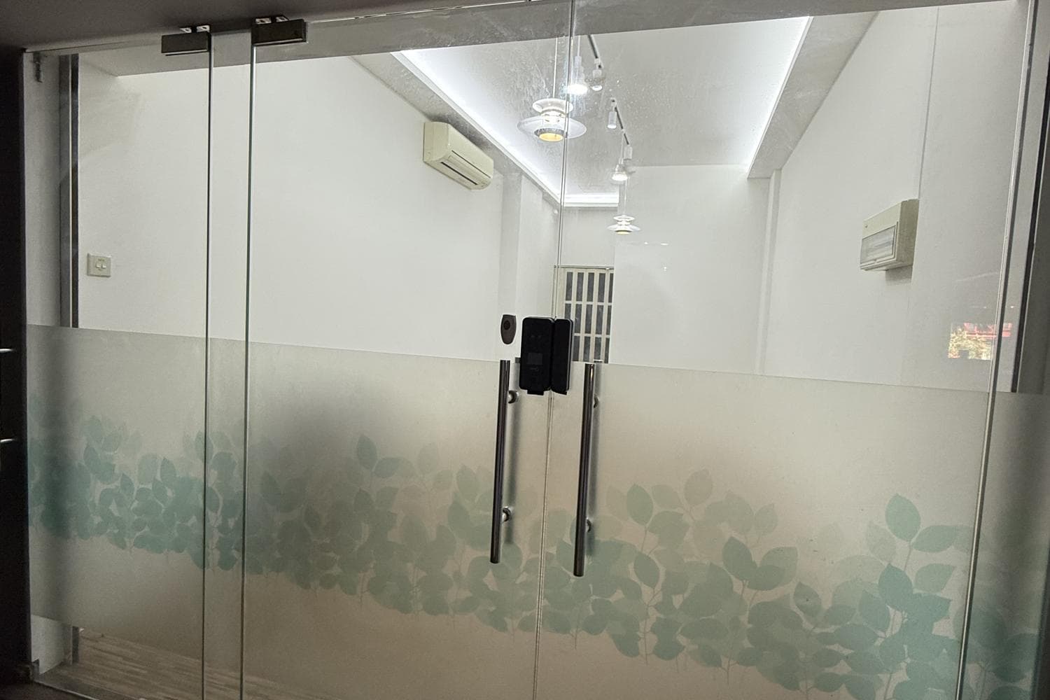 FlexSpace Bugis - 5mins walk MRT, Opp Bugis+ Mall