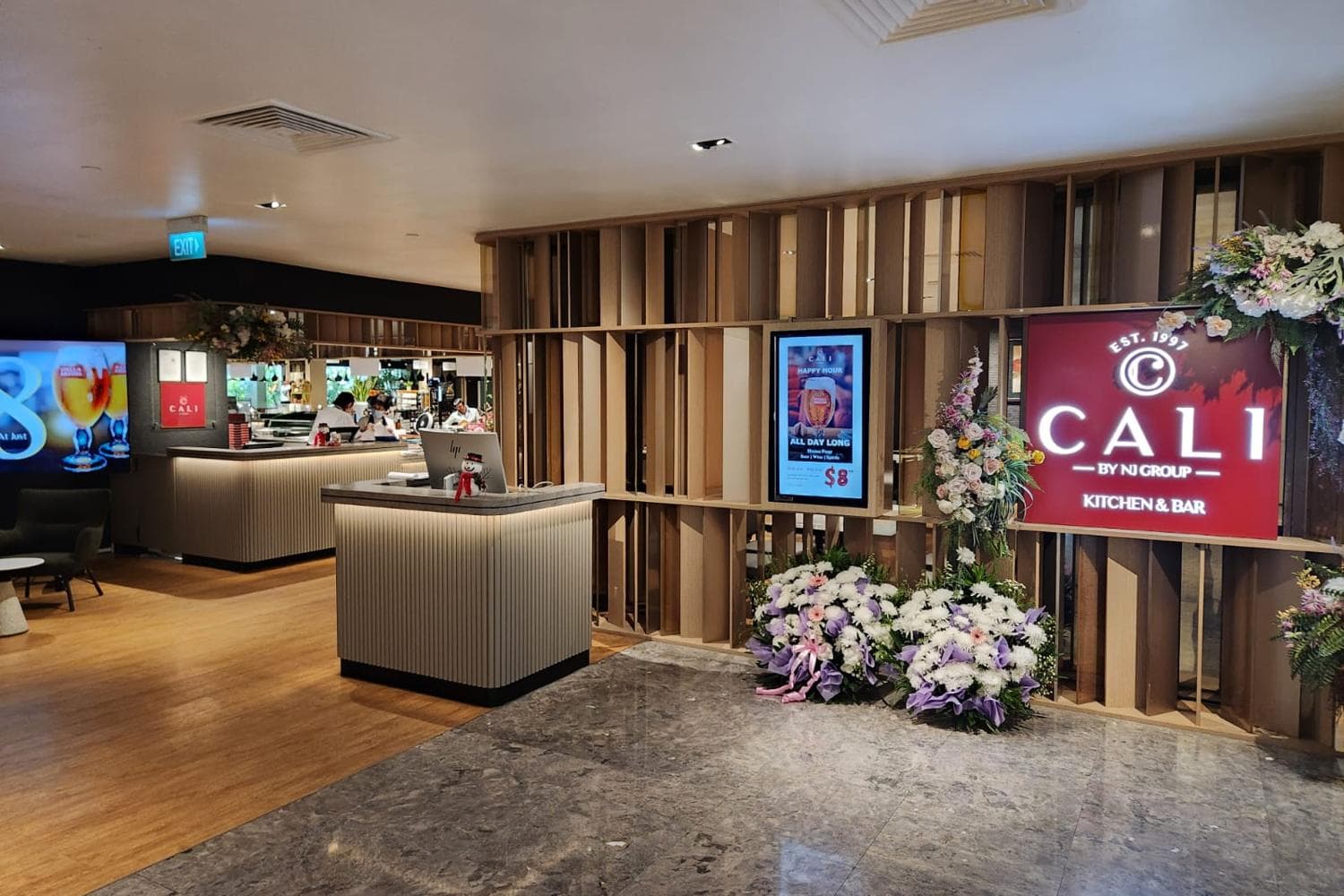 CALI Restaurant, Novotel Singapore on Kitchener