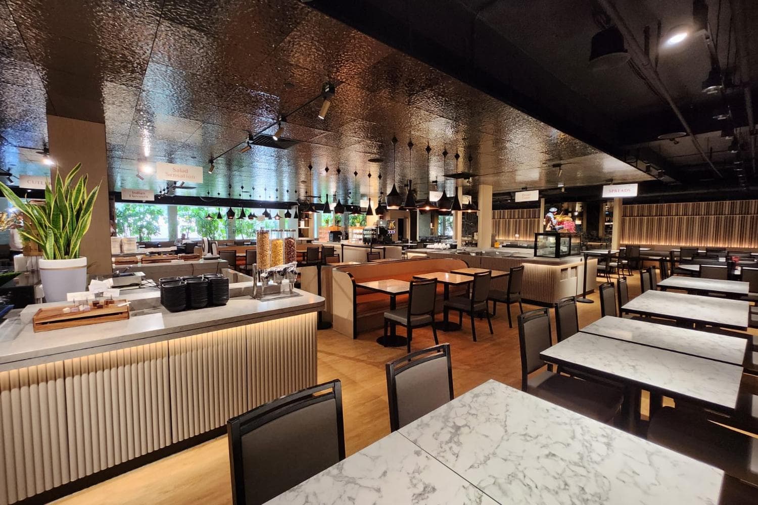 CALI Restaurant, Novotel Singapore on Kitchener