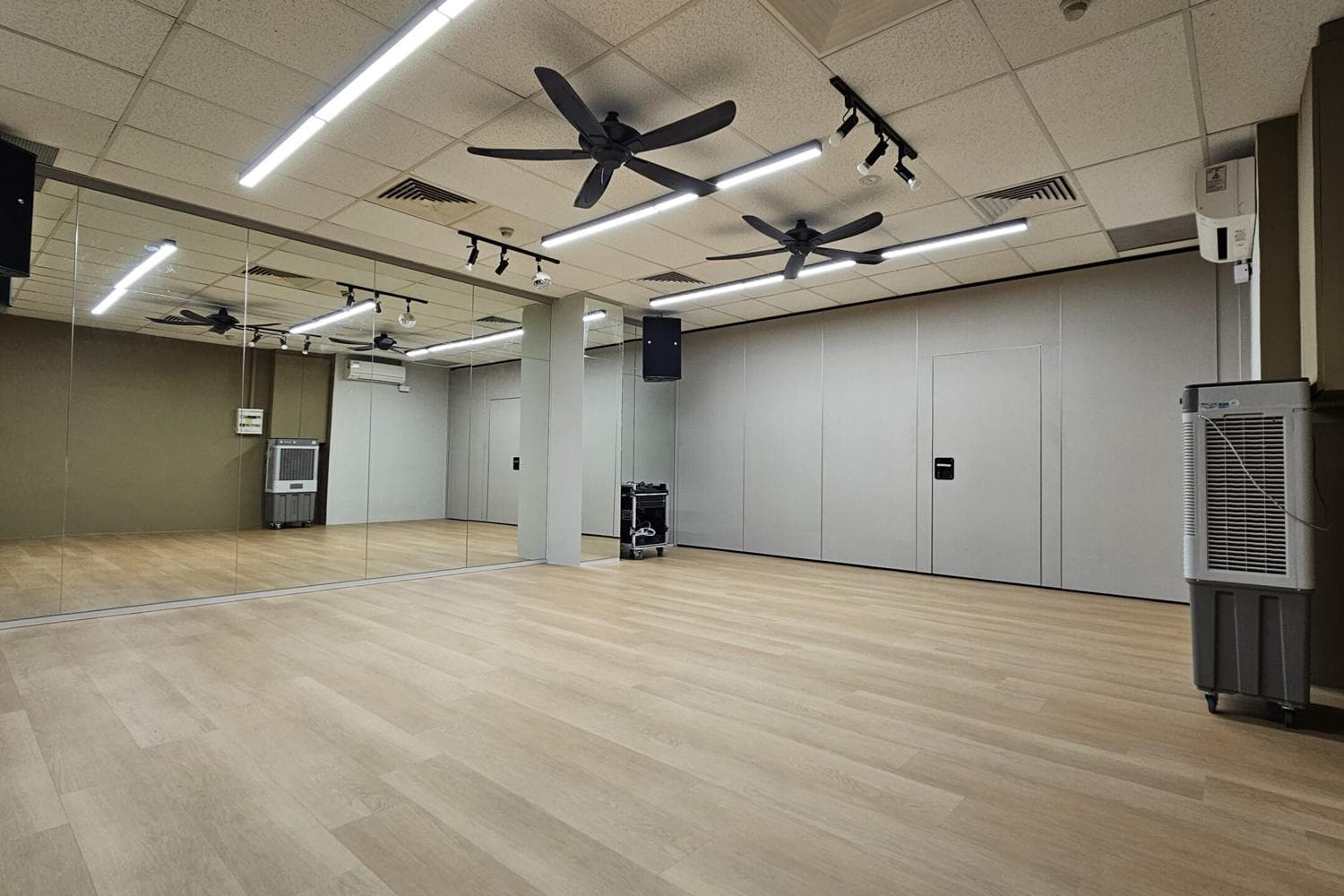 Downtown studio next to Raffles Place for Dance|Workshops|Wellness - Studio 1