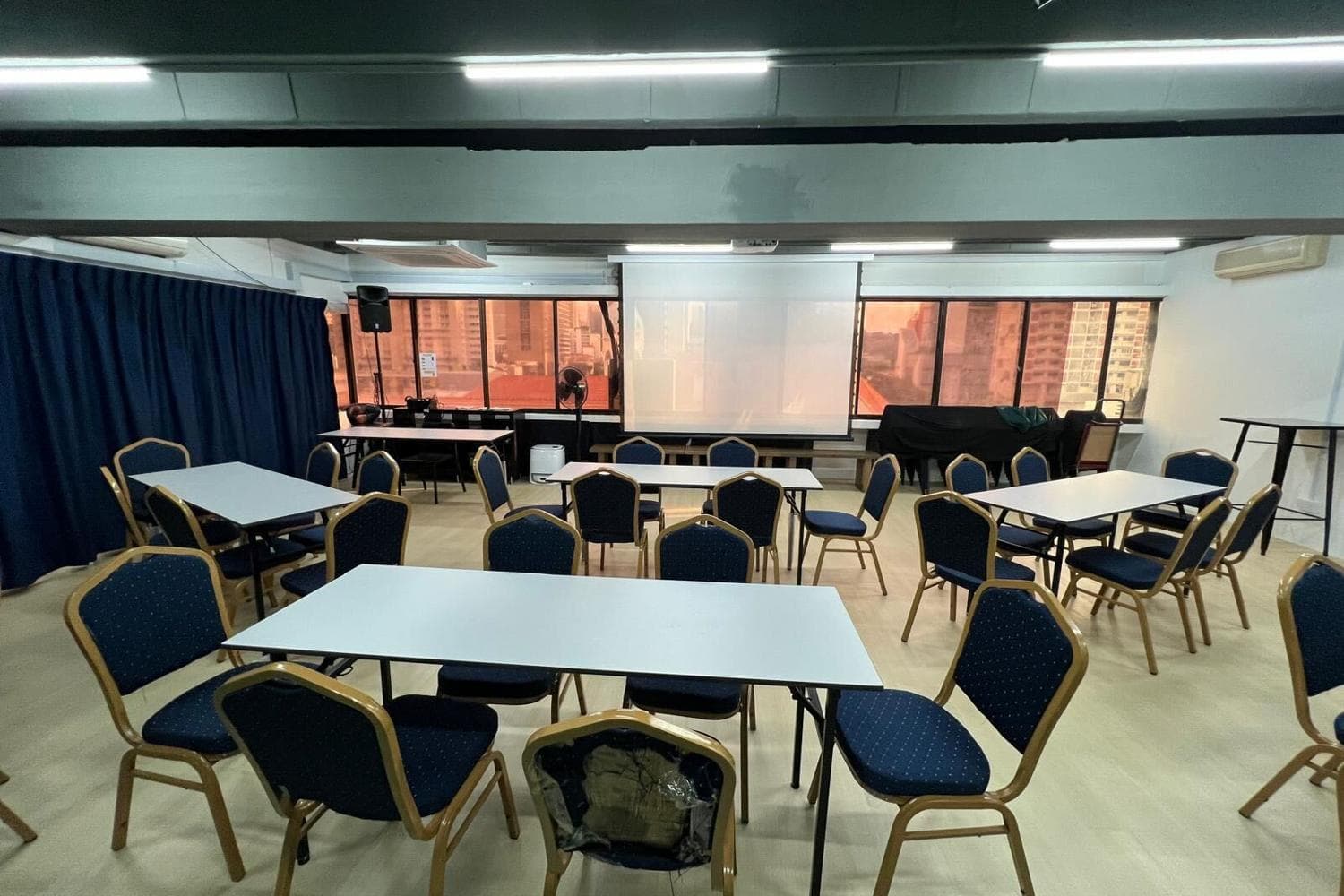 Self-Service multi-purpose function Rooms