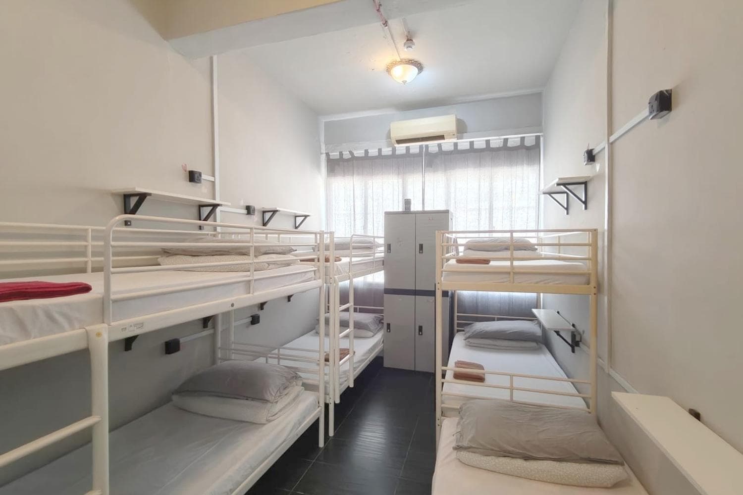 Geylang Shophouse for Filming (Tourist Backpacker Hostel)