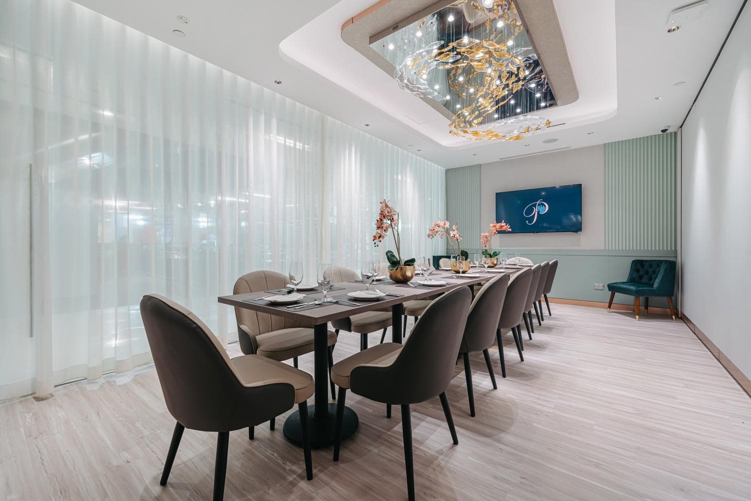 KUCINA ITALIAN RESTAURANT- PRIVATO