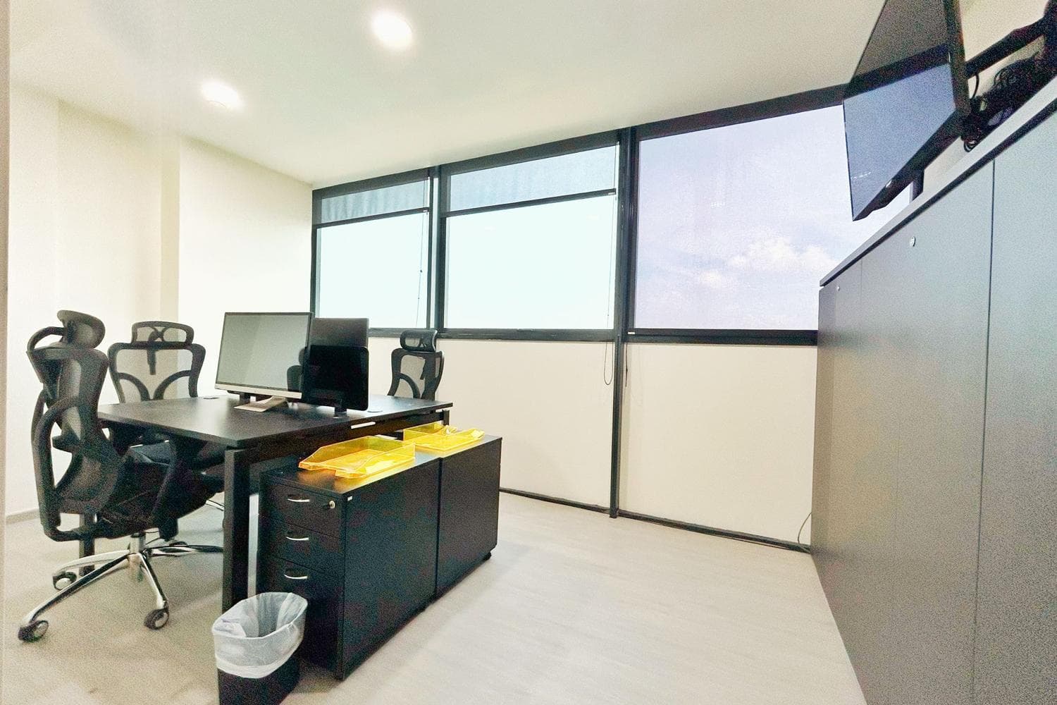 Oxley Bizhub Room 3
