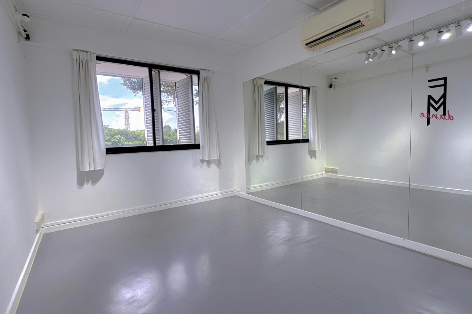 🪞24/7 Studio Aiki @ Kallang