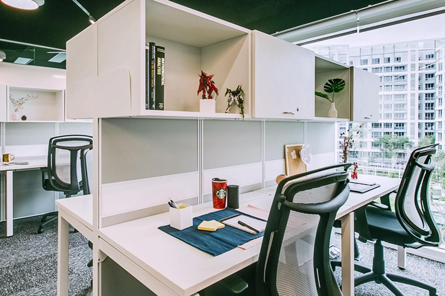 Dedicated Desk