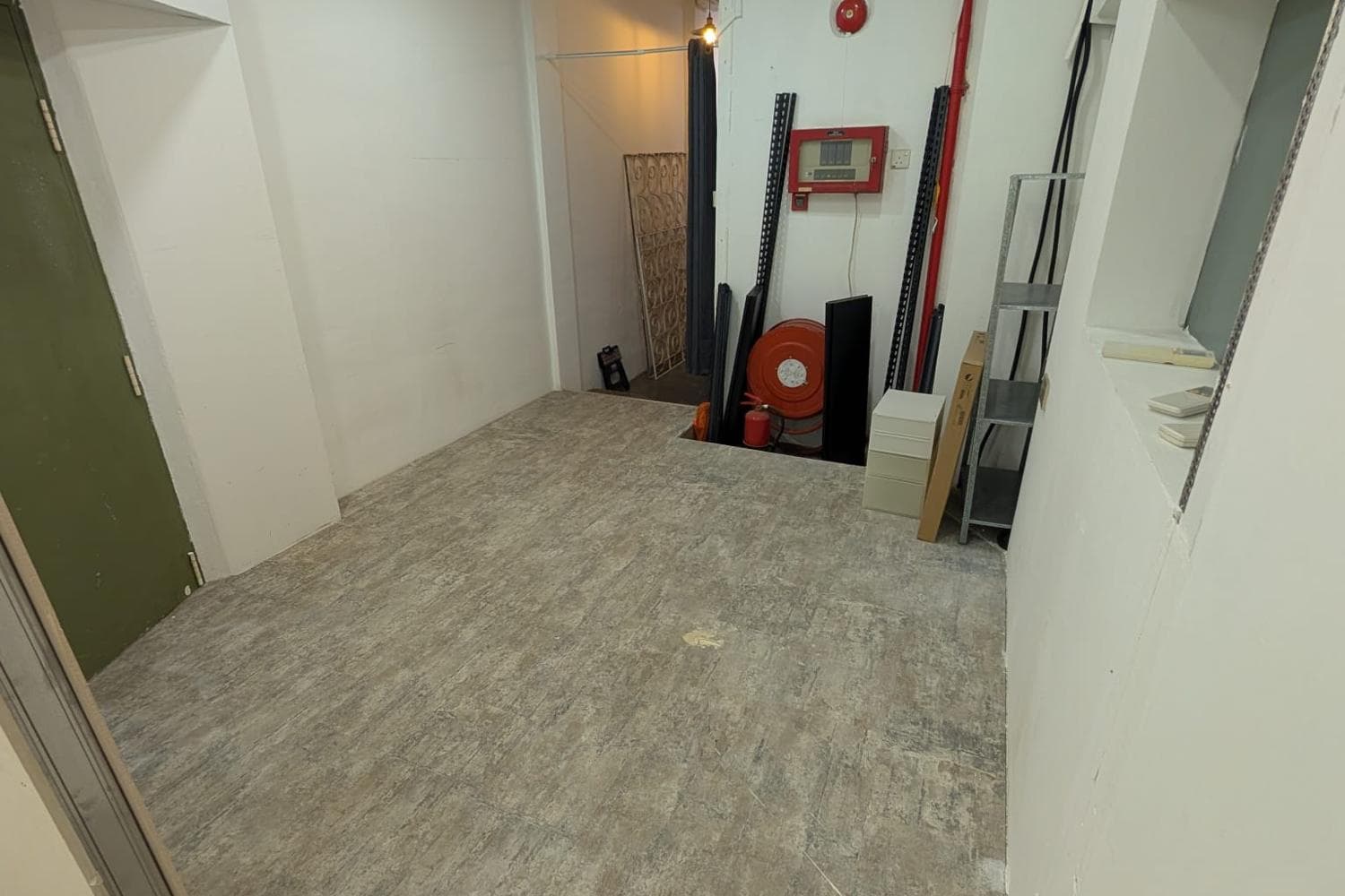 Private Studio Space for Rent / City Hall / Seah Street