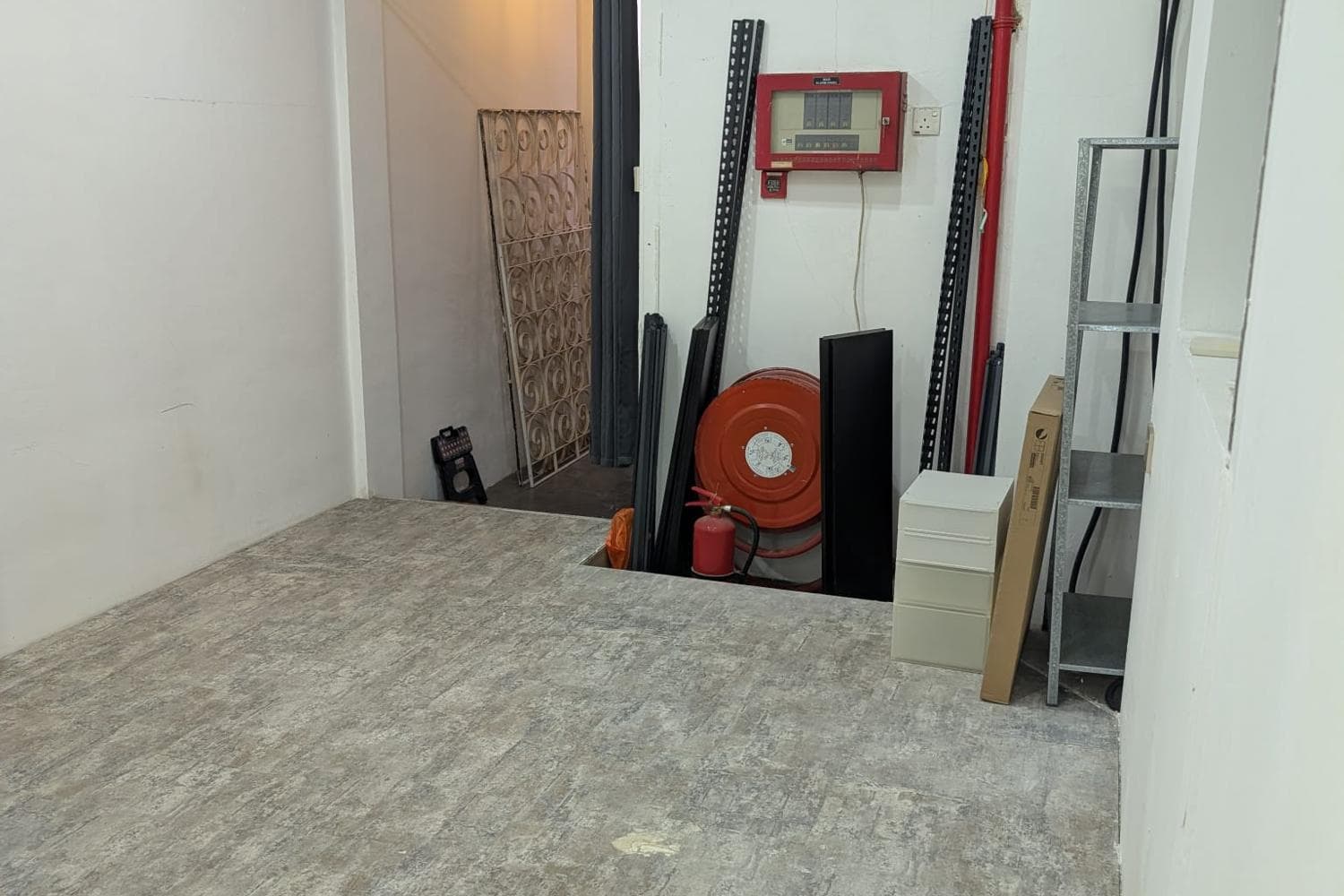 Private Studio Space for Rent / City Hall / Seah Street
