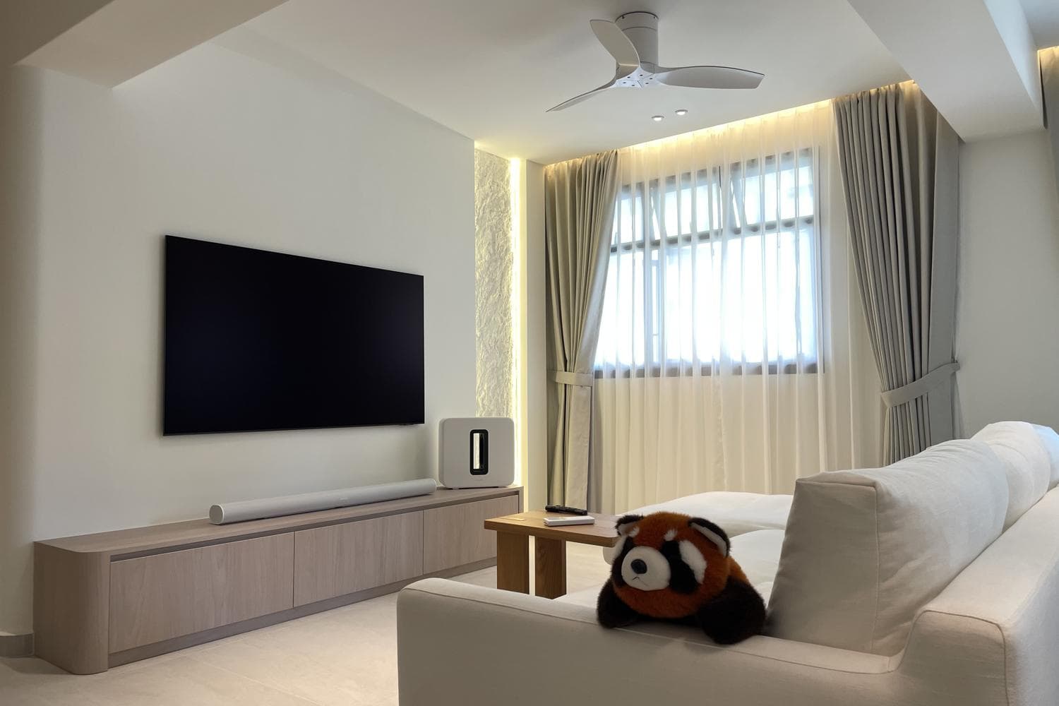 Japandi Home | Minimalist Living Room & Kitchen