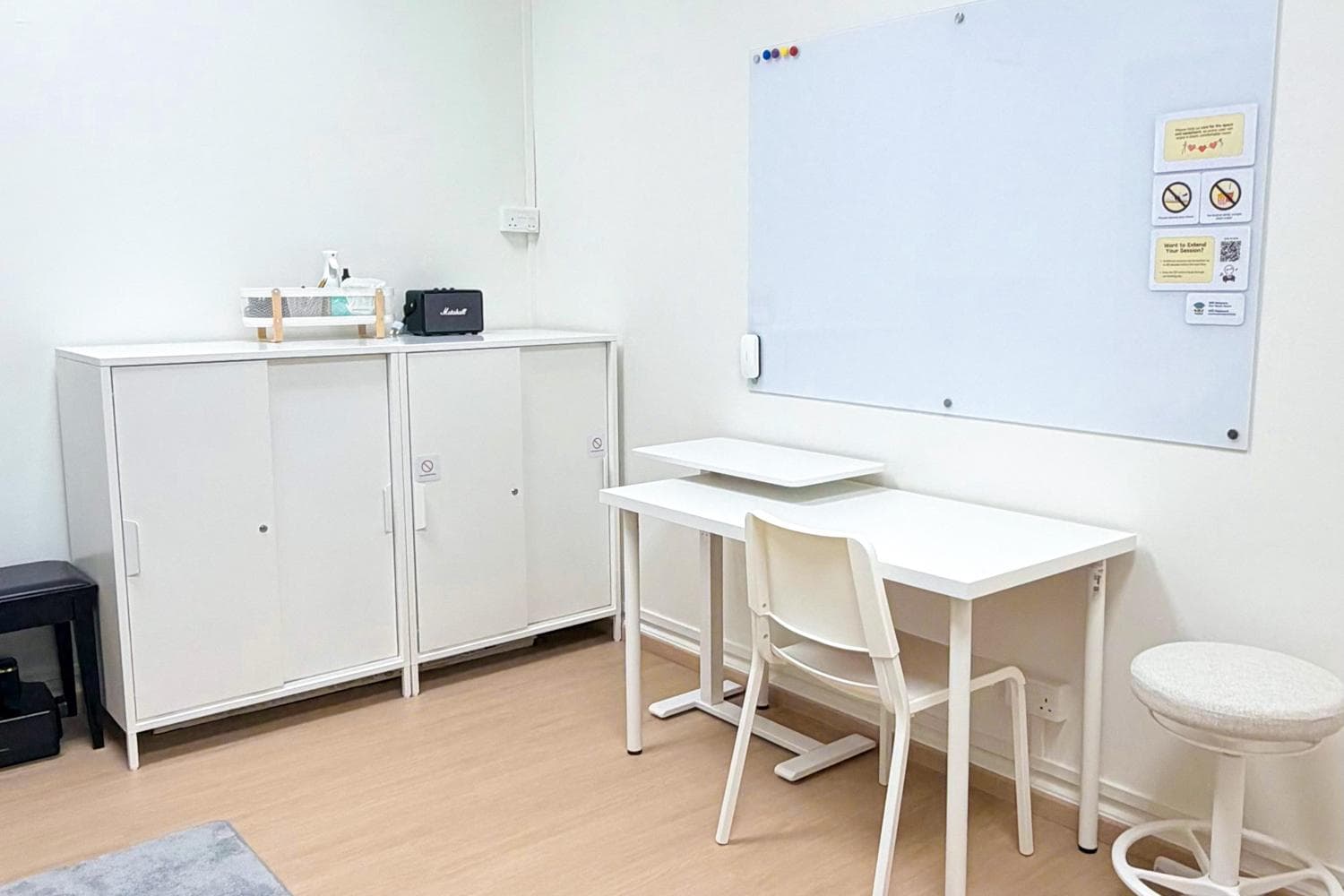 Study Table, Whiteboard & Bluetooth Speaker