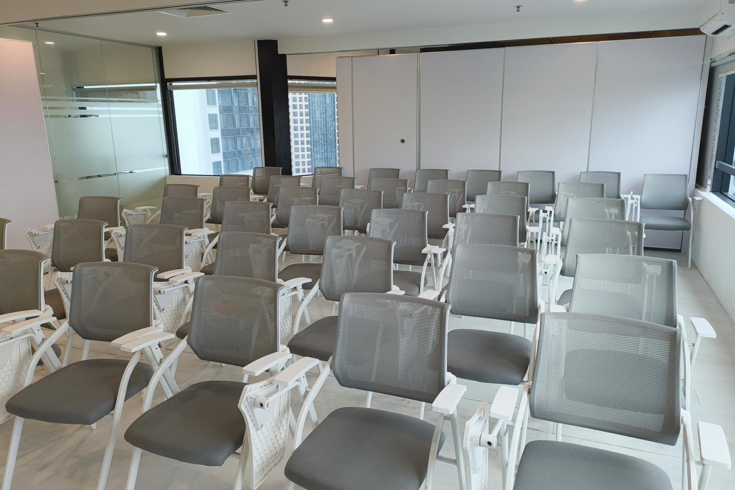 Professional Classroom at 583 Orchard Road