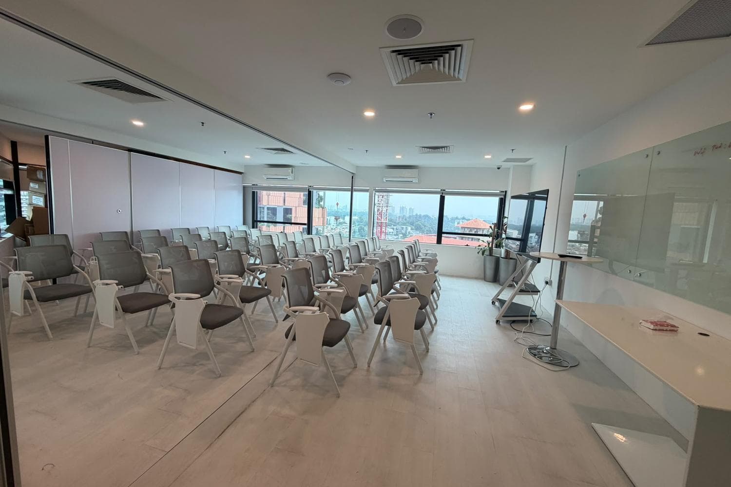 Professional Classroom at 583 Orchard Road