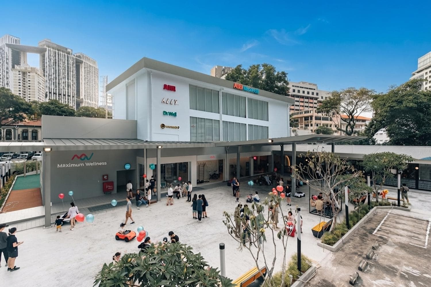 AIBI Maxwell Outdoor Plaza