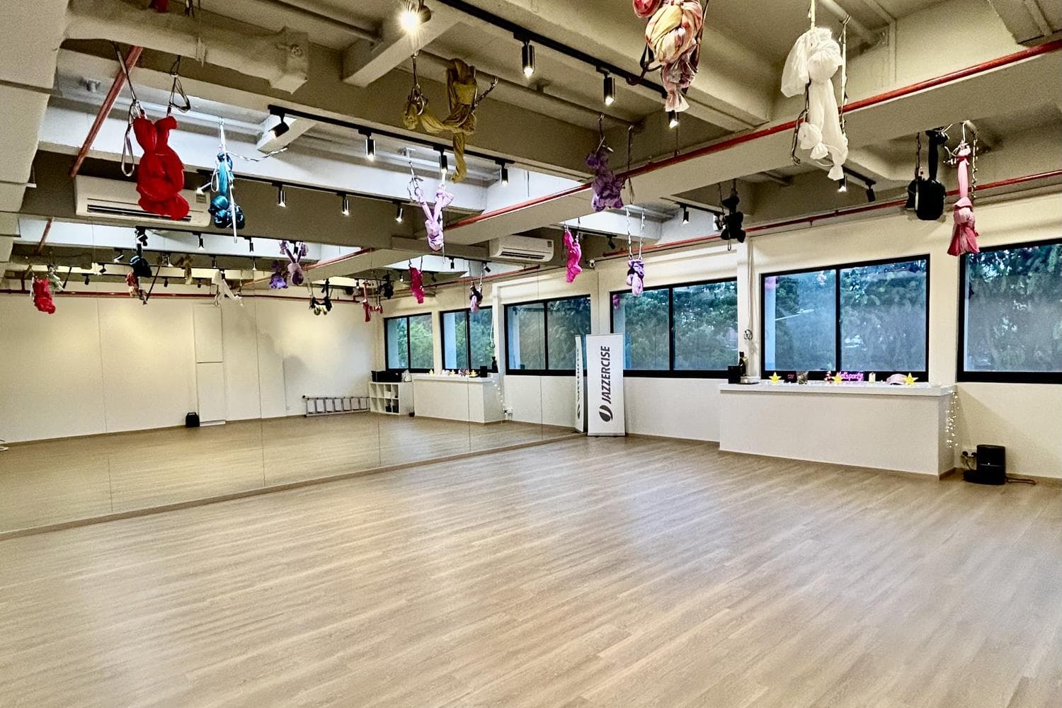 Yoga/Pilates/Fitness/Dance Studio for Rent in premium location