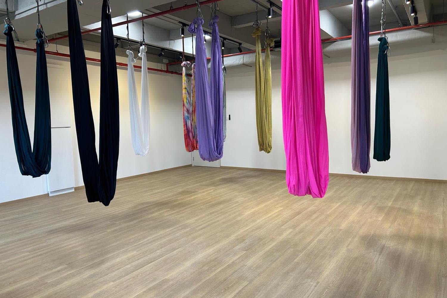 Aerial Yoga & Hoop Studio for Rent