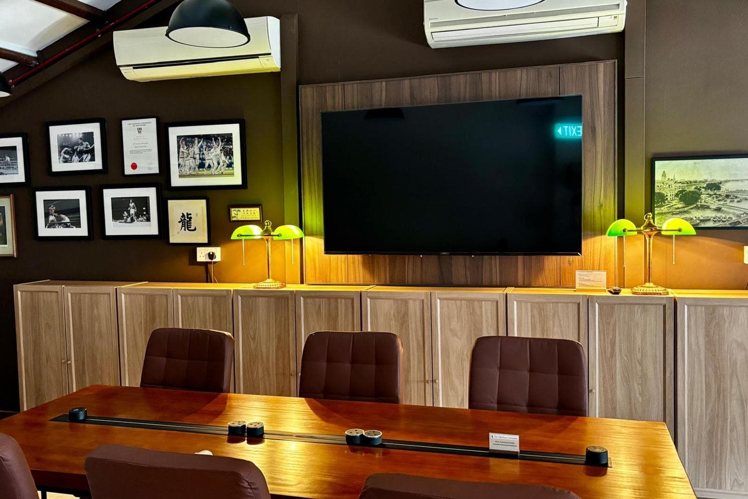 Meeting Room