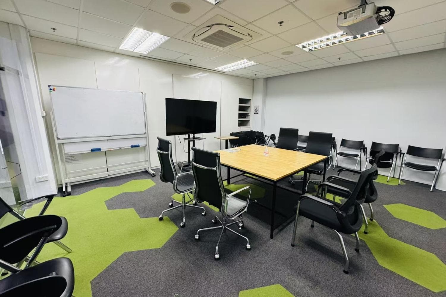 Conference Room 1 (Meeting Room)