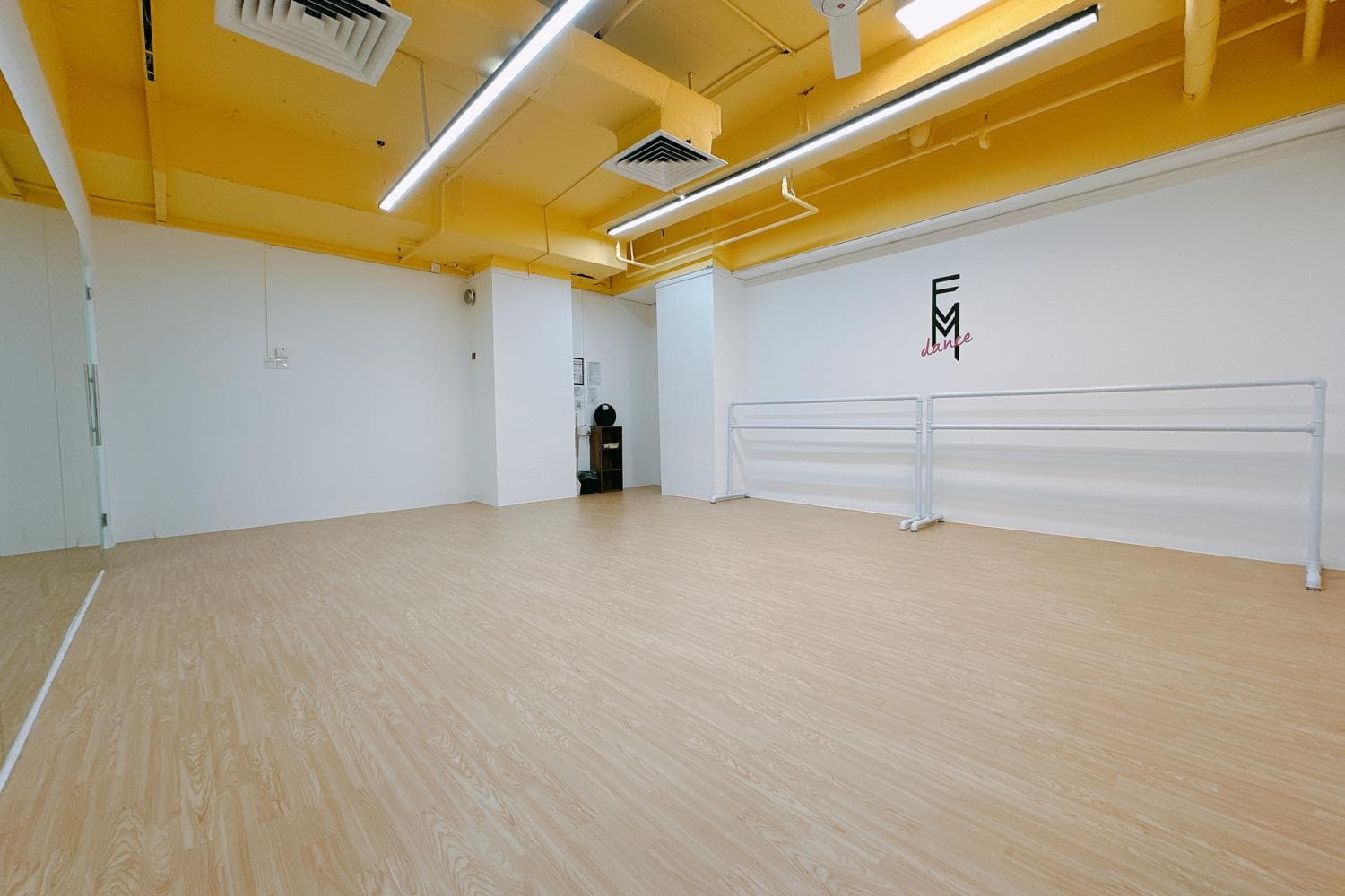 🌟 24/7 Studio Moira @ Orchard
