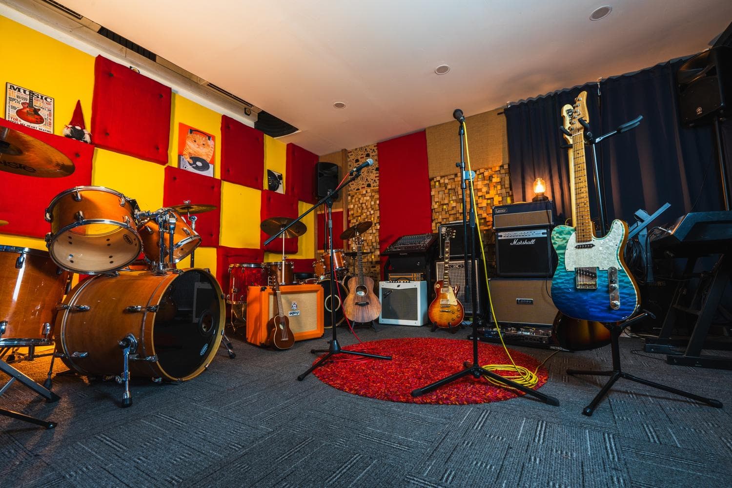 Whole Studio Space for Rent (3 rooms)