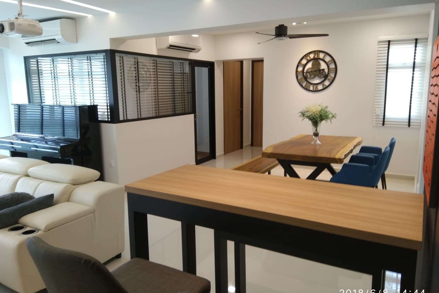1600sf 3-Bedrooms w PoolTable,FoosBall,Jacuzzi