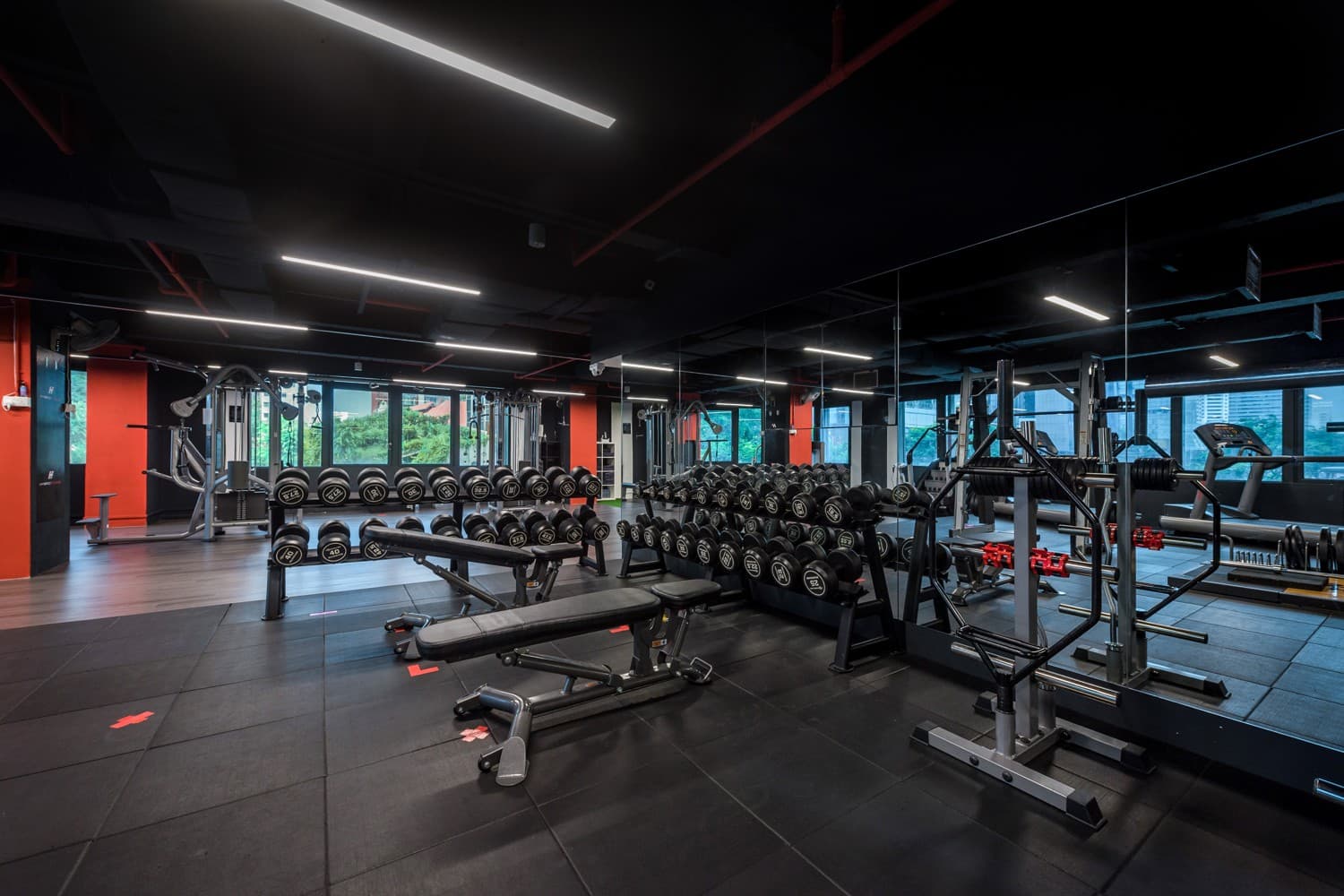 Hybrid Fitness