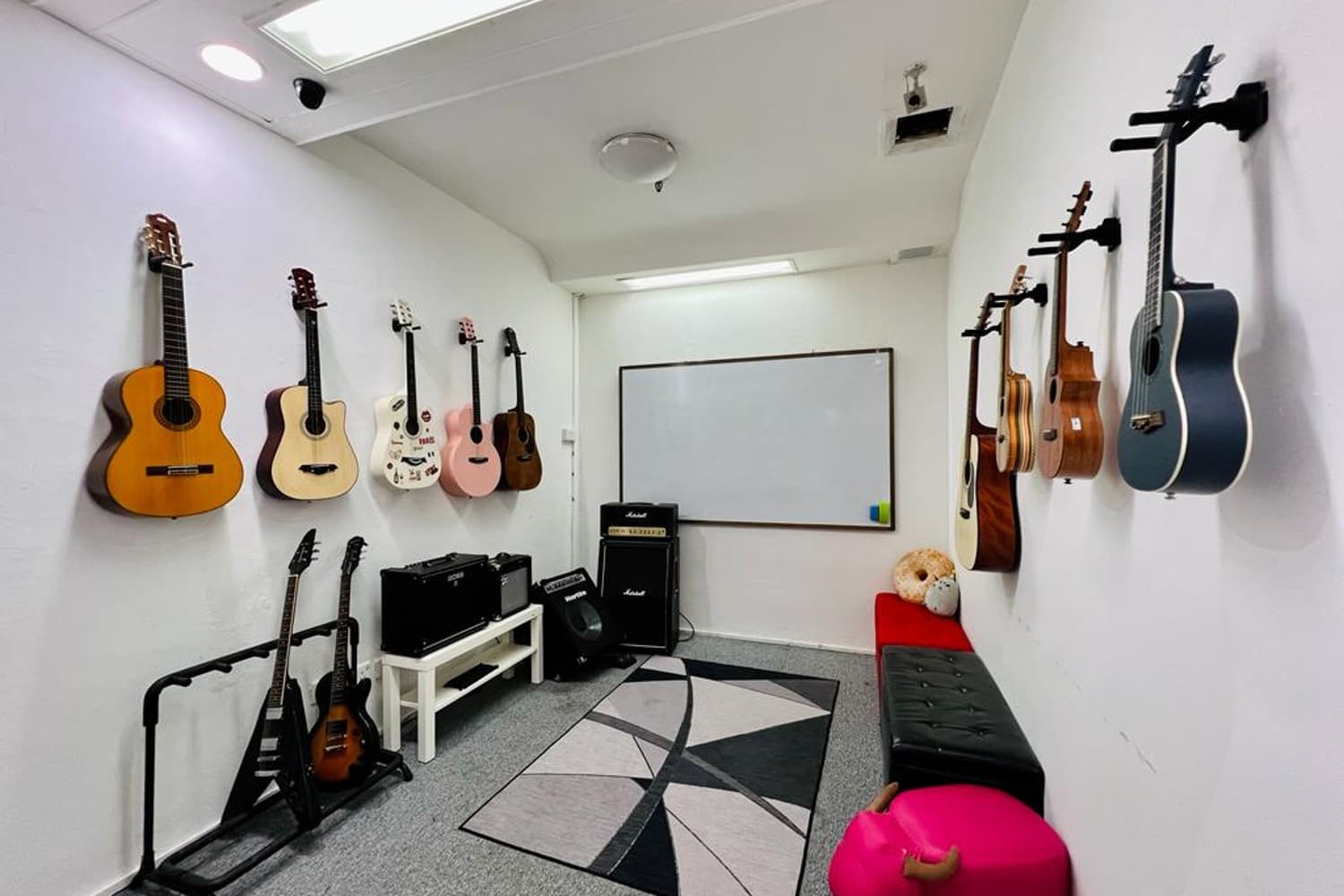 The Sixth String (Guitar Room)