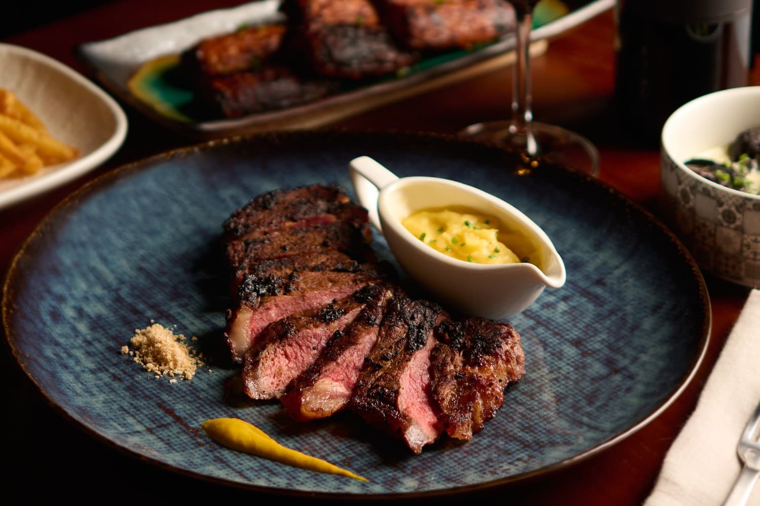 Tomahawk Contemporary Steakhouse (Novena)