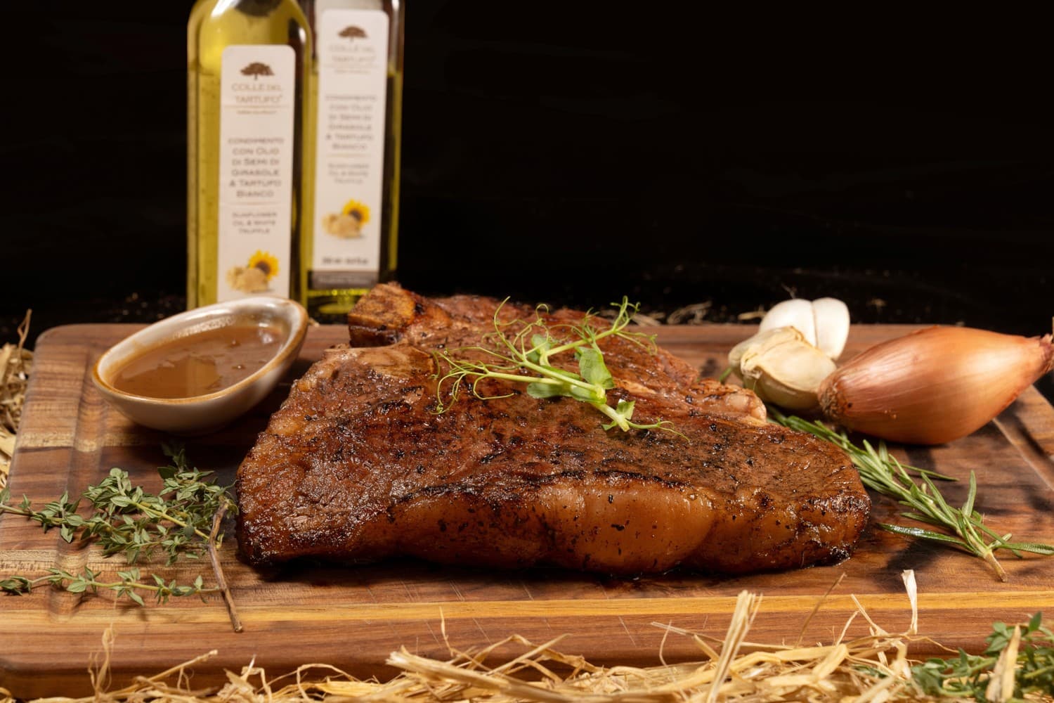 Tomahawk Contemporary Steakhouse (Novena)
